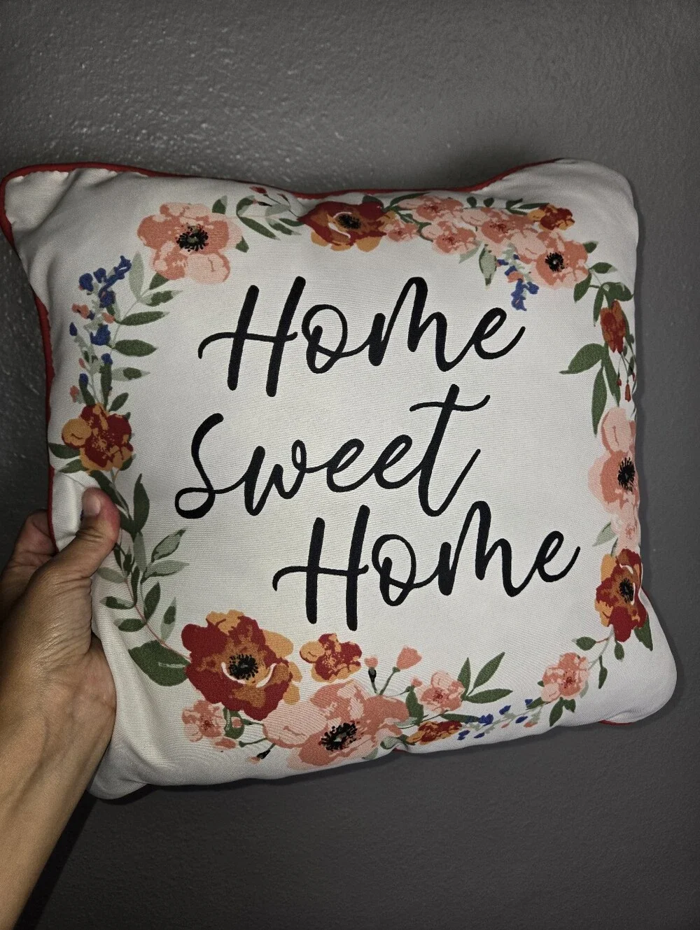 Home Sweet Home Floral Outdoor Pillows Set Of 4